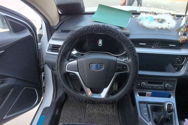Used Geely Auto Vision S1 2018 1.5L Manual FENGXING Model Steering Wheel