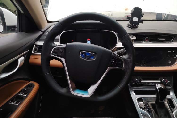 Used Geely Auto Vision S1 2018 1.4T CVT FENGXING Model Steering Wheel