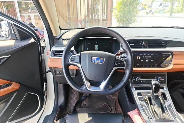 Used Geely Auto Vision S1 2018 1.5L CVT FENGXING Model Steering Wheel