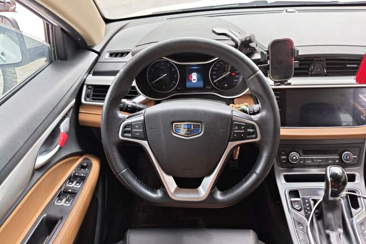 Used Geely Auto Vision S1 2018 1.4T CVT Fengchi Model Steering Wheel