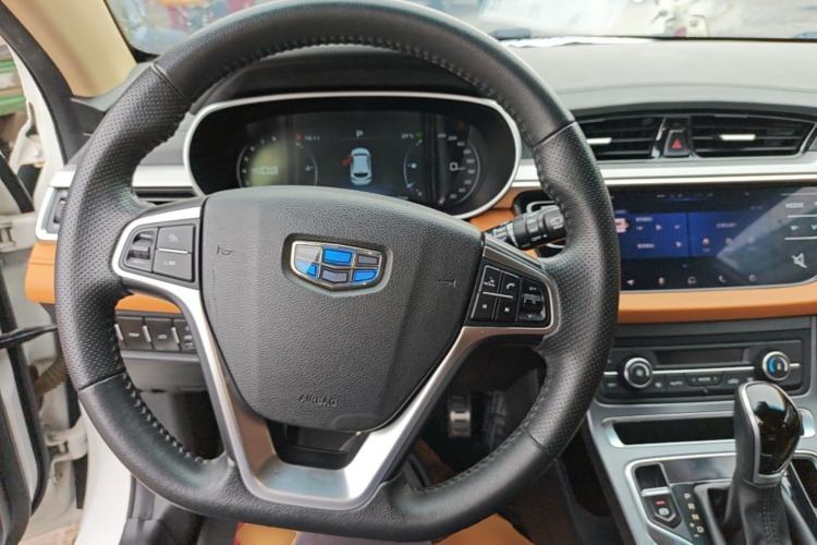 Used Geely Auto Vision S1 2018 1.4T CVT FENGXING Model Steering Wheel