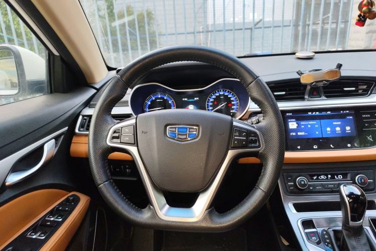 Used Geely Auto Vision S1 2018 1.4T CVT Fengchi Model Steering Wheel