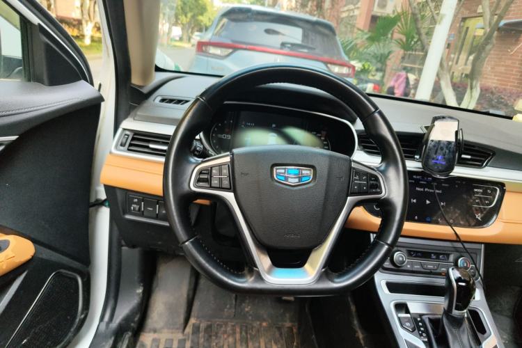 Used Geely Auto Vision S1 2018 1.4T CVT Fēngruì Model Steering Wheel