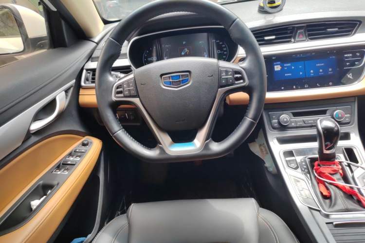 Used Geely Auto Vision S1 2018 1.4T CVT Fēngruì Model Steering Wheel