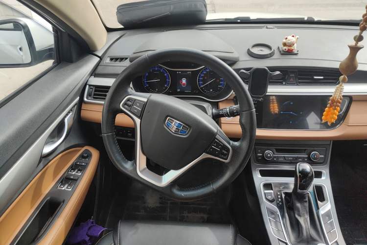 Used Geely Auto Vision S1 2018 1.4T CVT Fengchi Model Steering Wheel