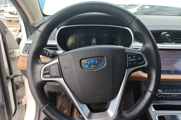Used Geely Auto Vision S1 2018 1.4T CVT FENGXING Model Steering Wheel