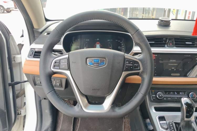 Used Geely Auto Vision S1 2018 1.4T CVT FENGXING Model Steering Wheel