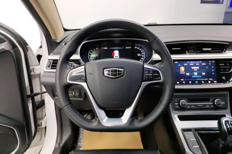 Used Geely Auto Vision S1 2018 1.5L Manual FENGXING Model Steering Wheel
