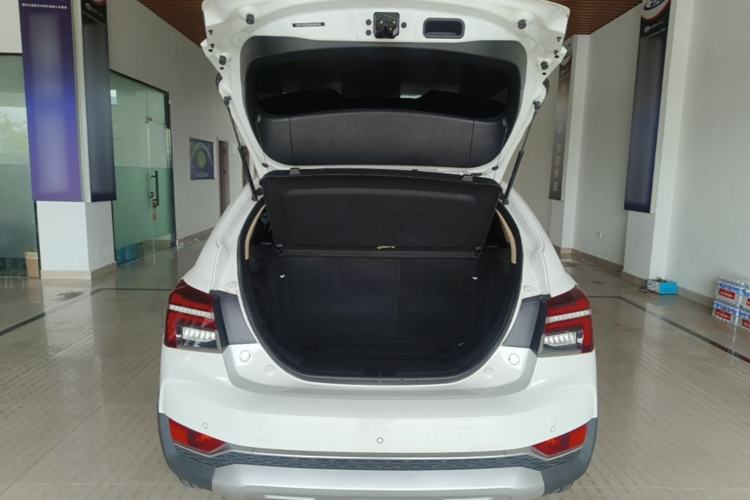 Used Geely Auto Vision S1 2018 1.5L CVT Fongchi Model Trunk