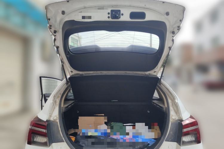 Used Geely Auto Vision S1 2018 1.4T CVT Fengchi Model Trunk