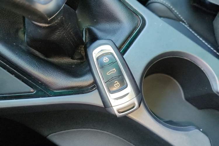 Used Geely Auto Vision S1 2018 1.5L Manual FENGXING Model Vehicle Key