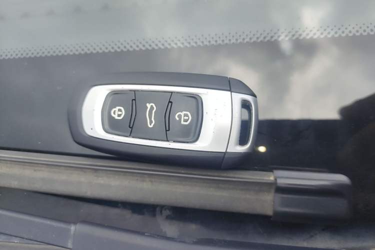 Used Geely Auto Vision S1 2018 1.5L Manual Fong Chi Model Vehicle Key