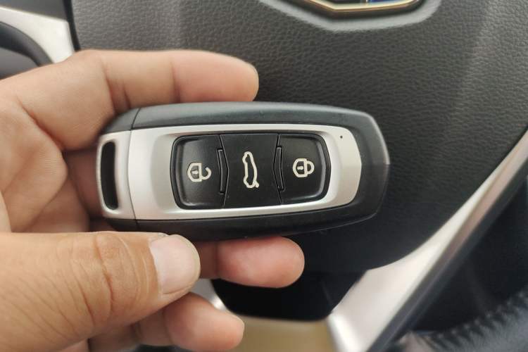 Used Geely Auto Vision S1 2018 1.5L Manual FENGXING Model Vehicle Key