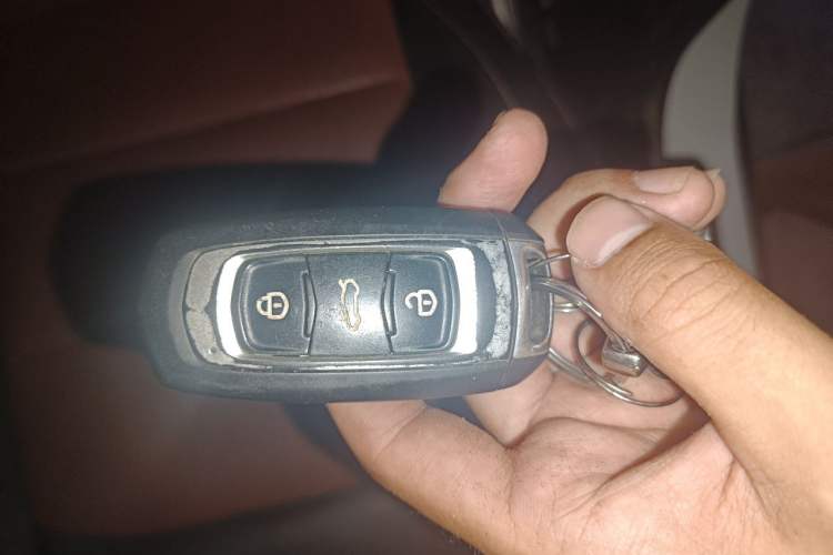 Used Geely Auto Vision S1 2018 1.5L CVT FENGXING Model Vehicle Key