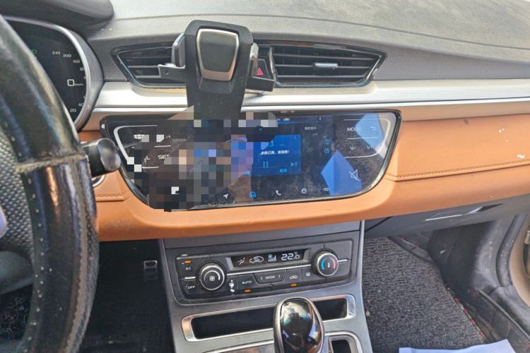 Used Geely Auto Vision S1 2018 1.4T CVT Fengchi Model Audio And AC Panel