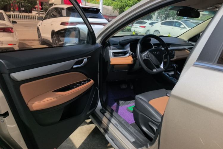 Used Geely Auto Vision S1 2018 1.4T CVT FENGXING Model Driver Seat