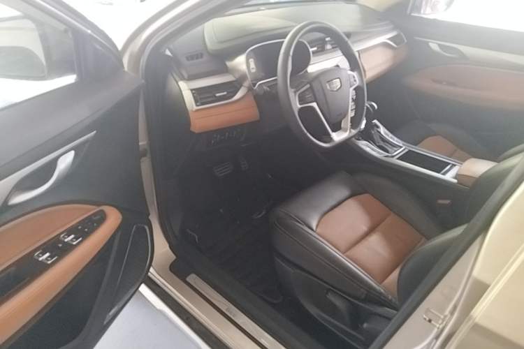 Used Geely Auto Vision S1 2018 1.4T CVT FENGXING Model Driver Seat