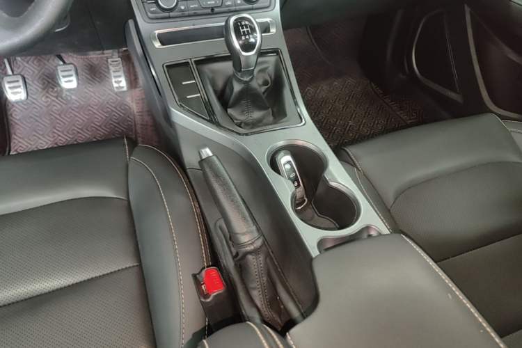 Used Geely Auto Vision S1 2018 1.5L Manual Fong Chi Model Gear Lever