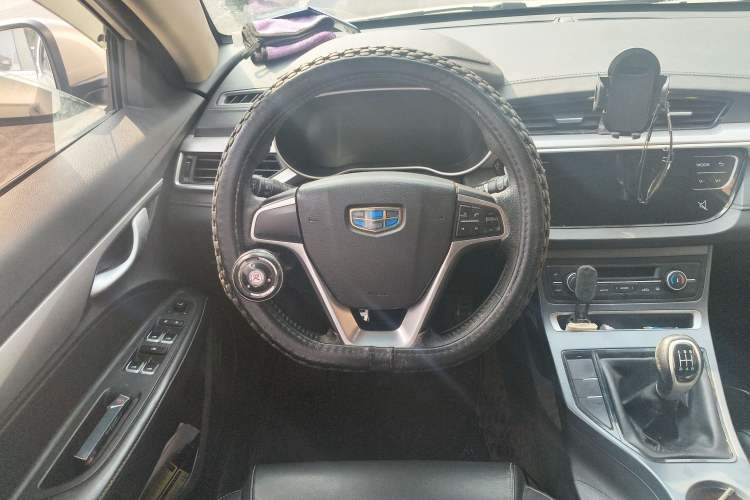 Used Geely Auto Vision S1 2018 1.5L Manual FENGXING Model Steering Wheel