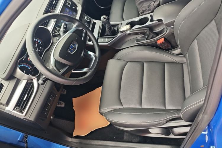 Used Geely Auto Vision S1 2019 Upgraded Model 1.5L Manual Happiness Edition Driver Seat