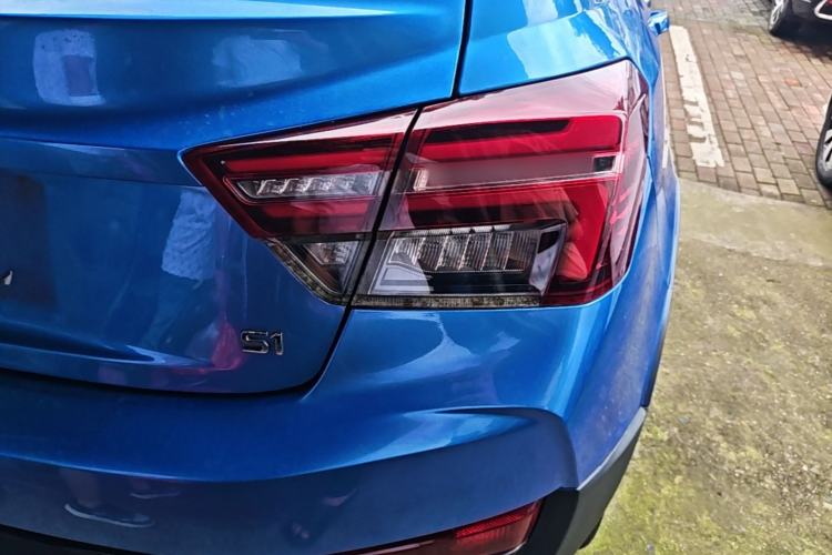 Used Geely Auto Vision S1 2019 Upgraded Model 1.5L Manual Happiness Edition Right Rear Taillight