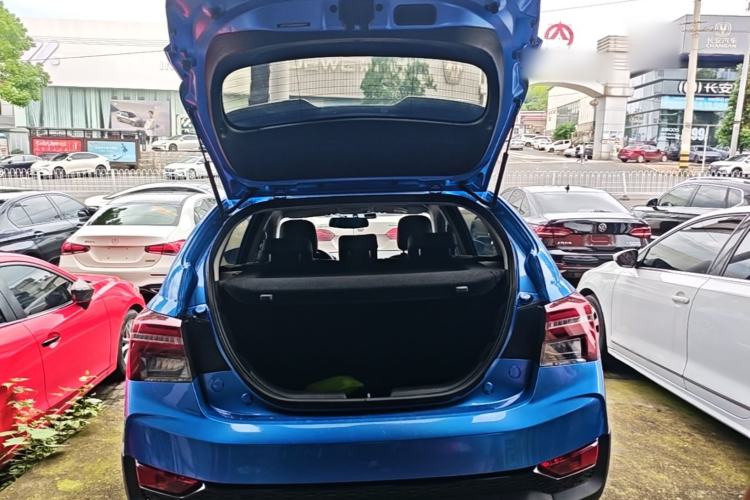 Used Geely Auto Vision S1 2019 Upgraded Model 1.5L Manual Happiness Edition Trunk