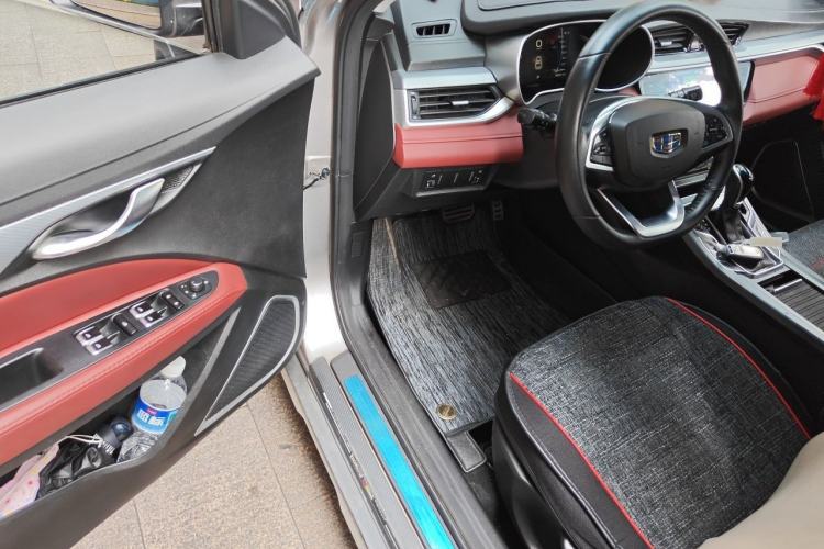 Used Geely Auto Vision S1 2019 Upgraded Model 1.5L CVT Luxury Version Driver Seat