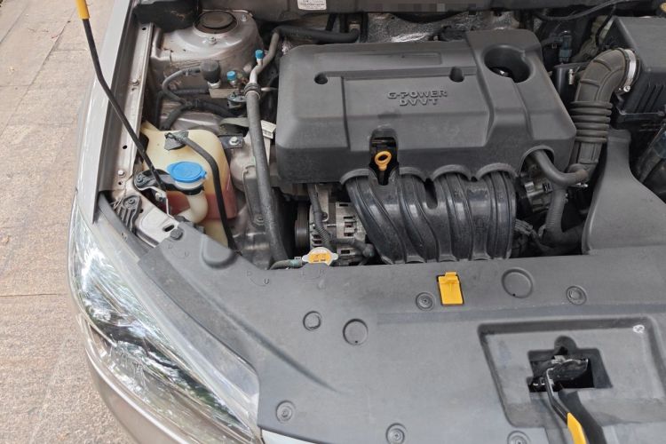 Used Geely Auto Vision S1 2019 Upgraded Model 1.5L CVT Luxury Version Engine Bay Right