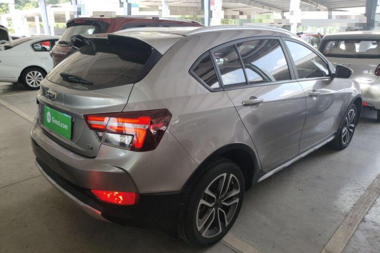 Used Geely Auto Vision S1 2019 Upgraded Model 1.5L Manual Elite Version Exterior 5