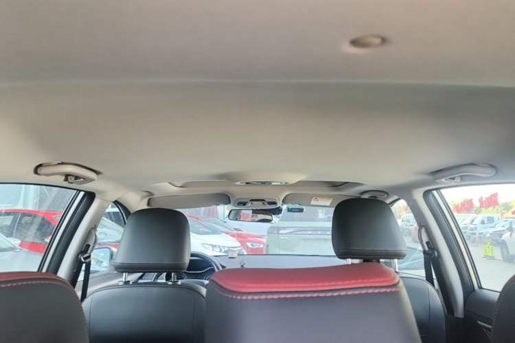Used Geely Auto Vision S1 2019 Upgraded Model 1.5L CVT Luxury Version Headliner