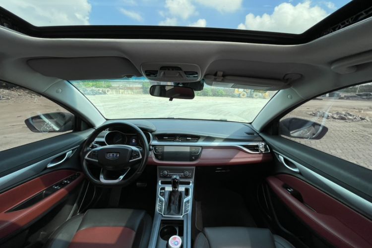 Used Geely Auto Vision S1 2019 Upgraded Model 1.5L CVT Luxury Version Interior 1