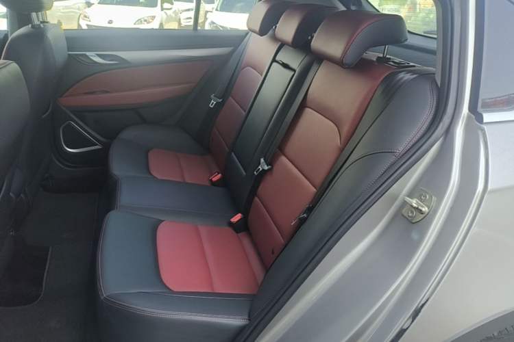 Used Geely Auto Vision S1 2019 Upgraded Model 1.5L CVT Luxury Version Left Rear Seat