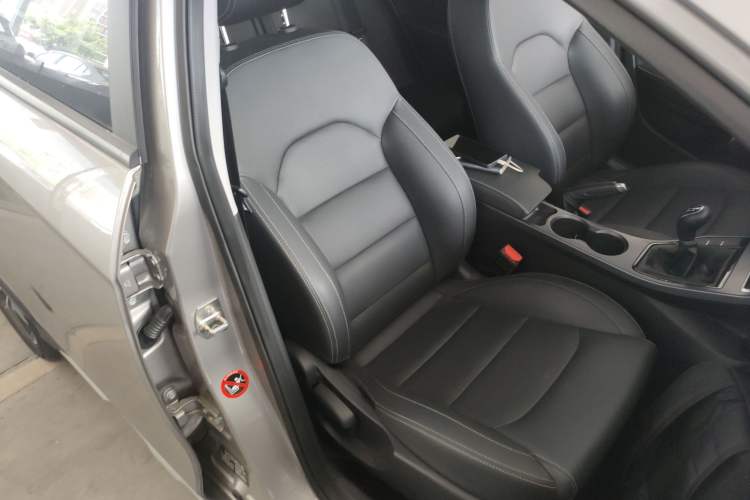 Used Geely Auto Vision S1 2019 Upgraded Model 1.5L Manual Elite Version Right Front Seat