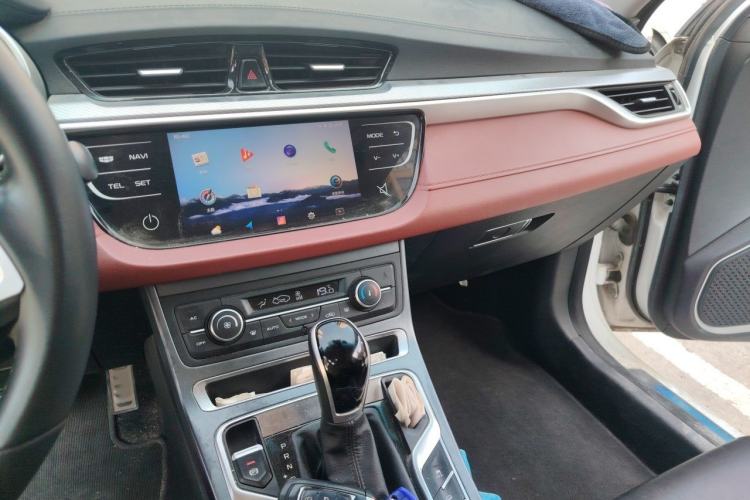 Used Geely Auto Vision S1 2019 Upgraded Model 1.5L CVT Luxury Version Audio And AC Panel