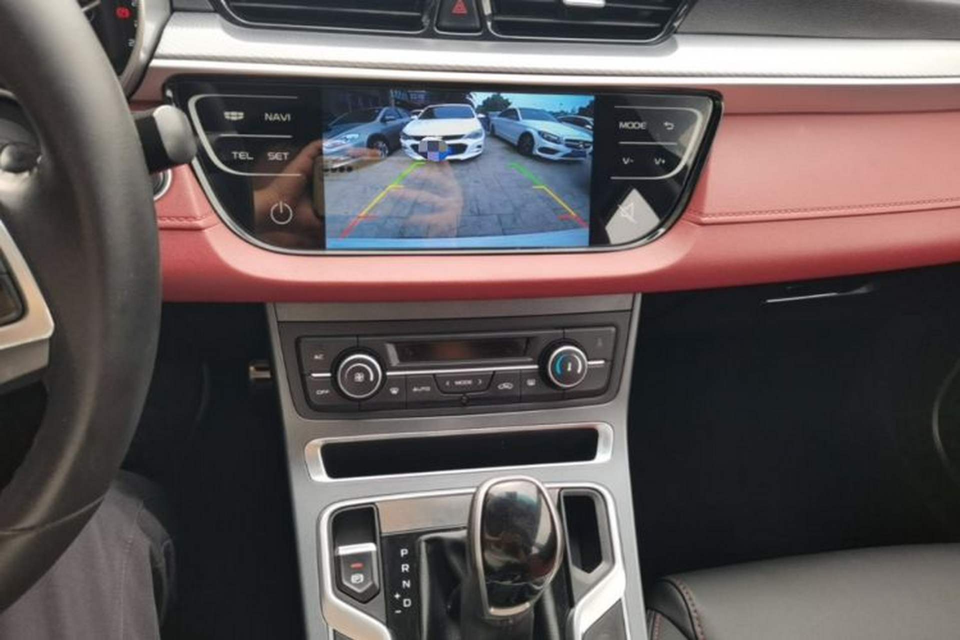 Used Geely Auto Vision S1 2019 Upgraded Model 1.5L CVT Luxury Version Audio And AC Panel