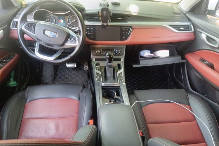 Used Geely Auto Vision S1 2019 Upgraded Model 1.5L CVT Luxury Version Center Console
