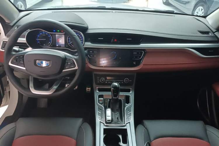Used Geely Auto Vision S1 2019 Upgraded Model 1.5L CVT Luxury Version Center Console