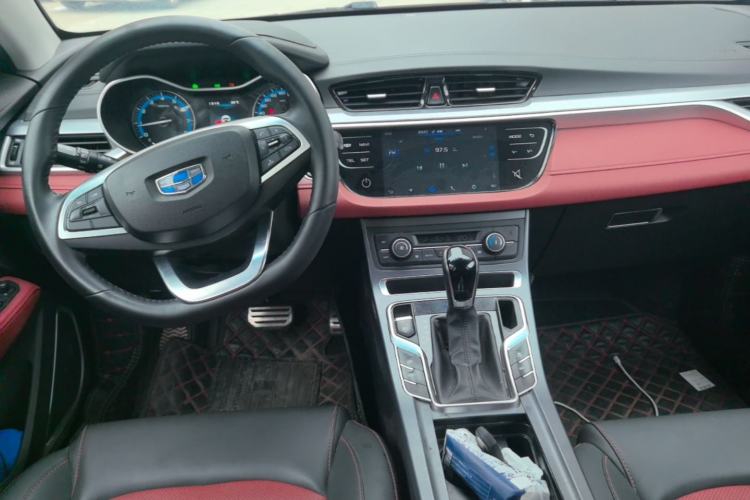 Used Geely Auto Vision S1 2019 Upgraded Model 1.5L CVT Luxury Version Center Console