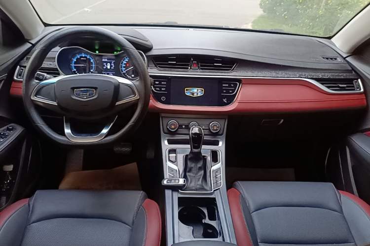 Used Geely Auto Vision S1 2019 Upgraded Model 1.5L CVT Asian Games Edition Center Console