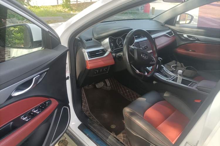 Used Geely Auto Vision S1 2019 Upgraded Model 1.5L CVT Luxury Version Driver Seat