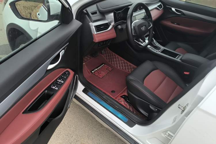 Used Geely Auto Vision S1 2019 Upgraded Model 1.5L CVT Luxury Version Driver Seat