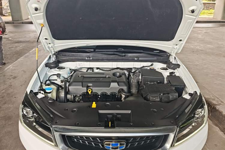 Used Geely Auto Vision S1 2019 Upgraded Model 1.5L CVT Luxury Version Engine Bay