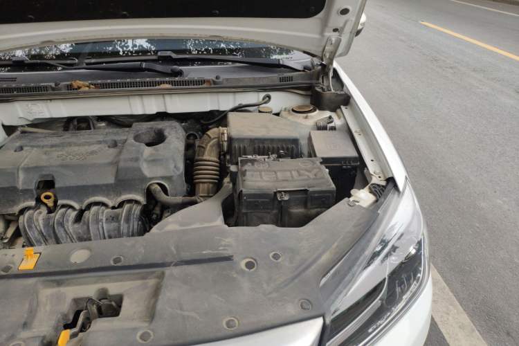 Used Geely Auto Vision S1 2019 Upgraded Model 1.5L CVT Luxury Version Engine Bay Left