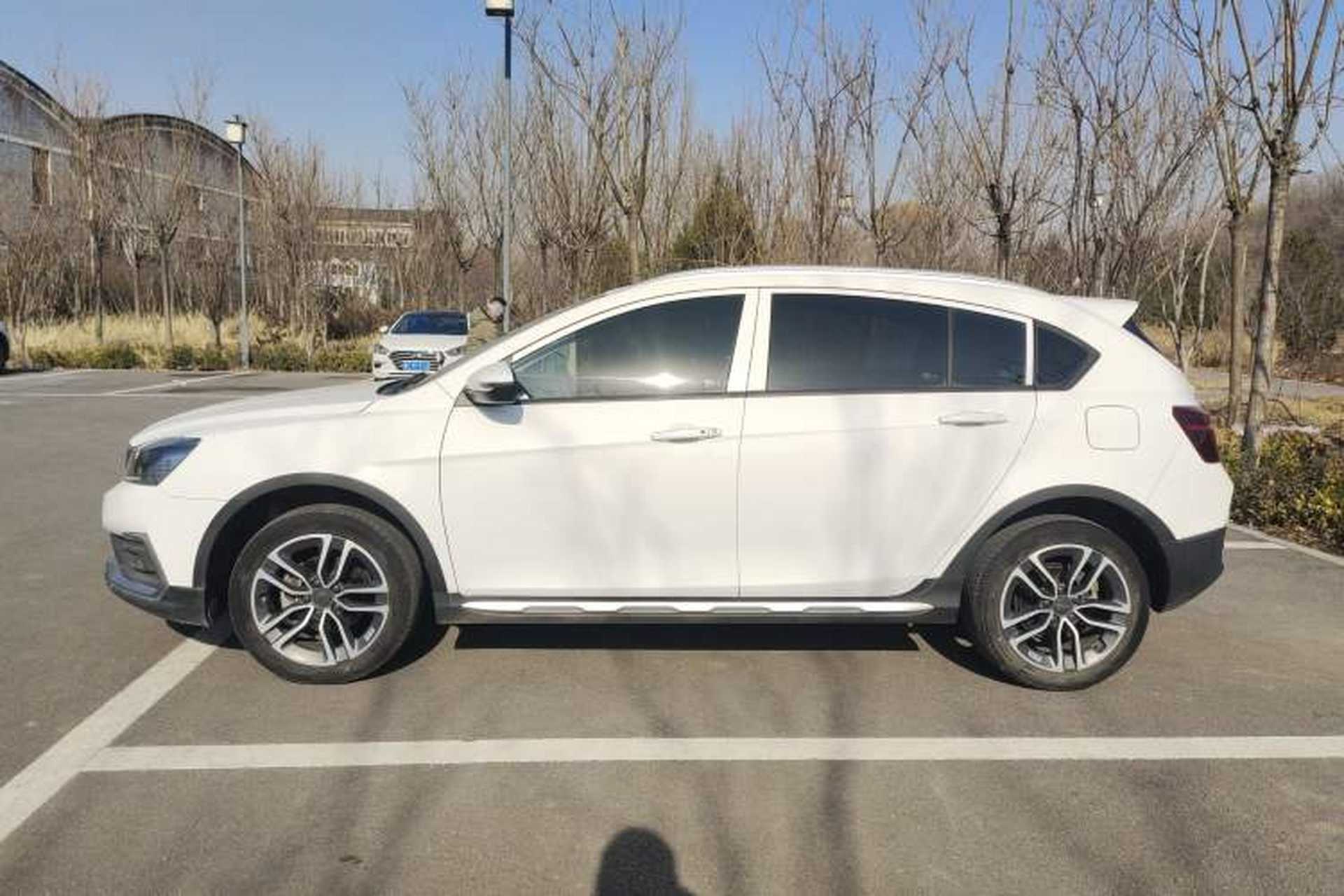 Used Geely Auto Vision S1 2019 Upgraded Model 1.5L Manual Happiness Edition Exterior 3