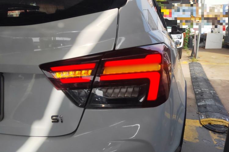 Used Geely Auto Vision S1 2019 Upgraded Model 1.5L CVT Luxury Version Exterior 6