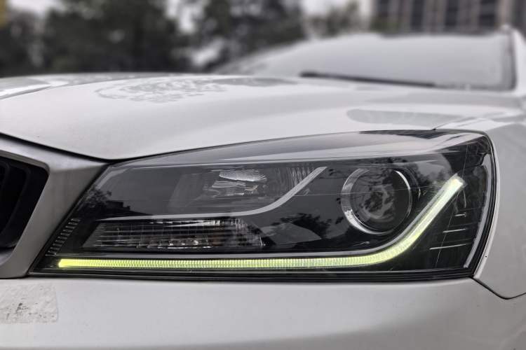 Used Geely Auto Vision S1 2019 Upgraded Model 1.5L CVT Luxury Version Exterior 8