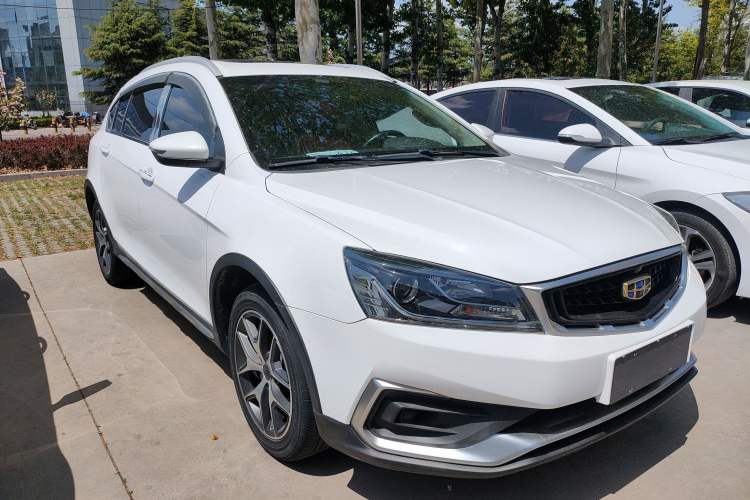Used Geely Auto Vision S1 2019 Upgraded Model 1.5L CVT Luxury Version Front Right 45 Deg