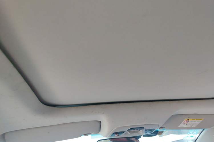 Used Geely Auto Vision S1 2019 Upgraded Model 1.5L CVT Luxury Version Headliner