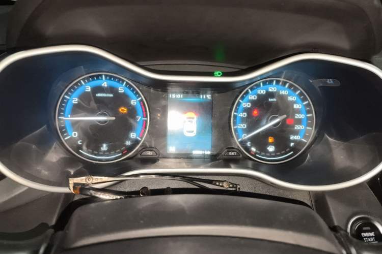 Used Geely Auto Vision S1 2019 Upgraded Model 1.5L Manual Elite Version Instrument Cluster