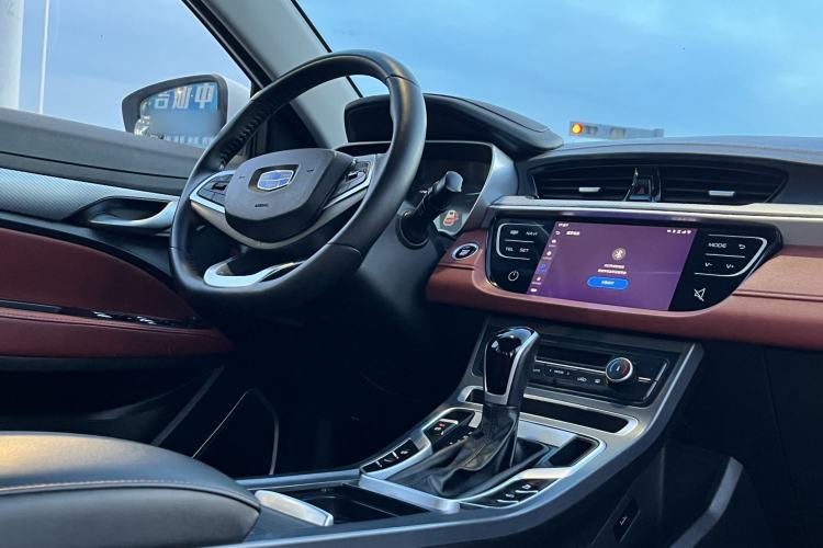 Used Geely Auto Vision S1 2019 Upgraded Model 1.5L CVT Luxury Version Interior 4